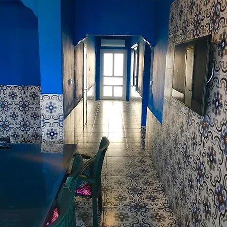 Izmir Cesmede Yazlik Kislik Daire アパート